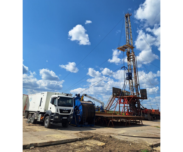 Novel approach to geophysical well surveying Novel approach to geophysical well surveying